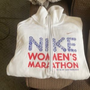 Vintage Nike Marathon sweatshirt Large